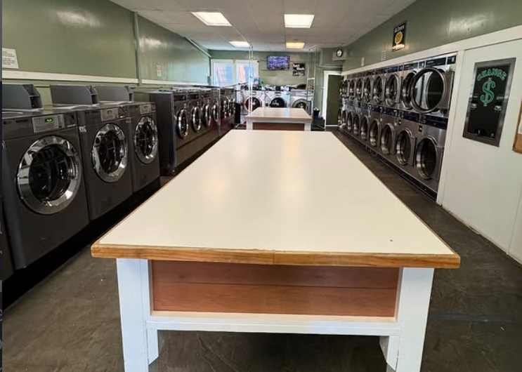 Precita Clean laundromat